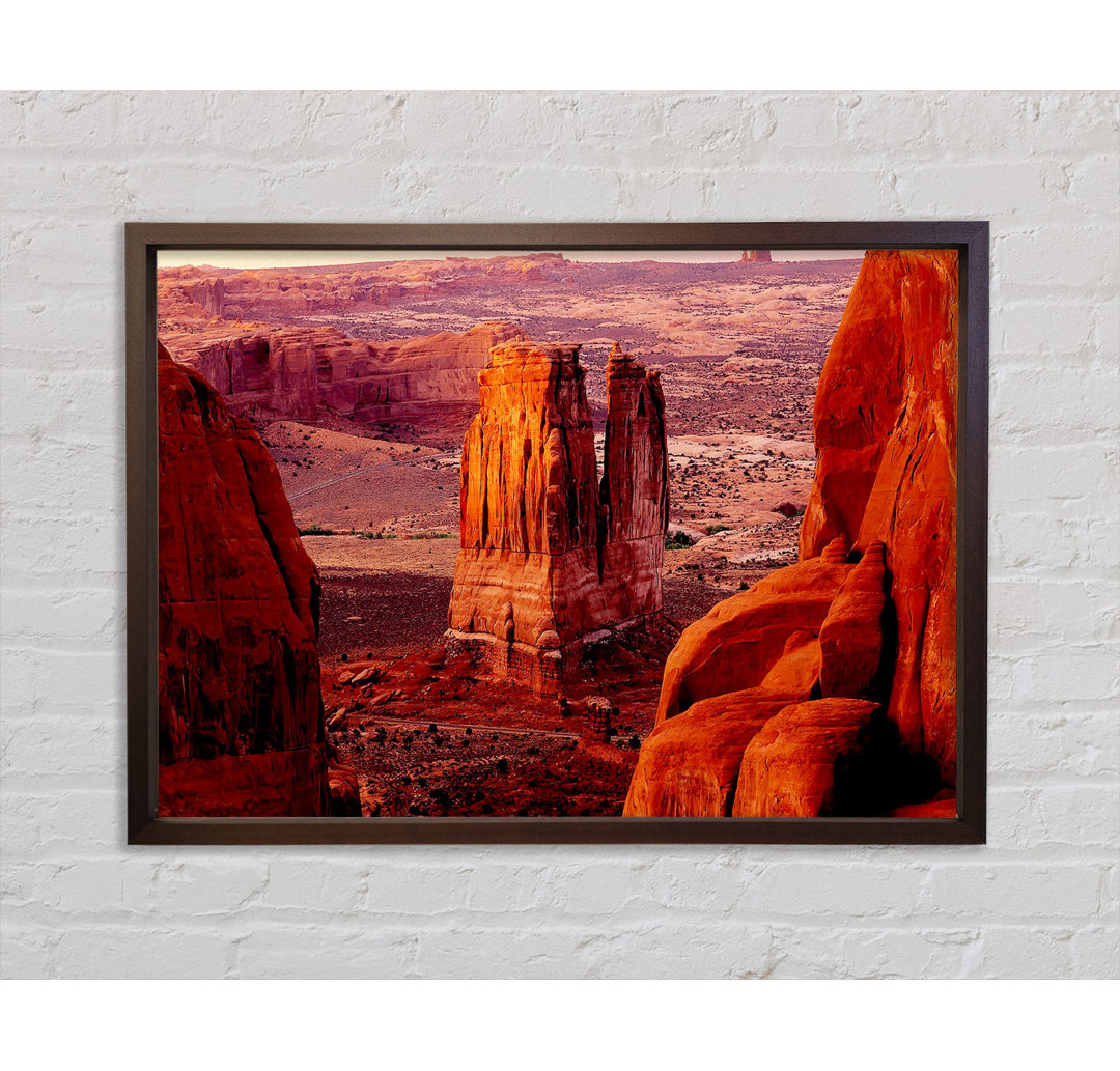 Courthouse Towers At Sunset Arches National Park Utah - Einzelbildrahmen Kunstdrucke auf Leinwand