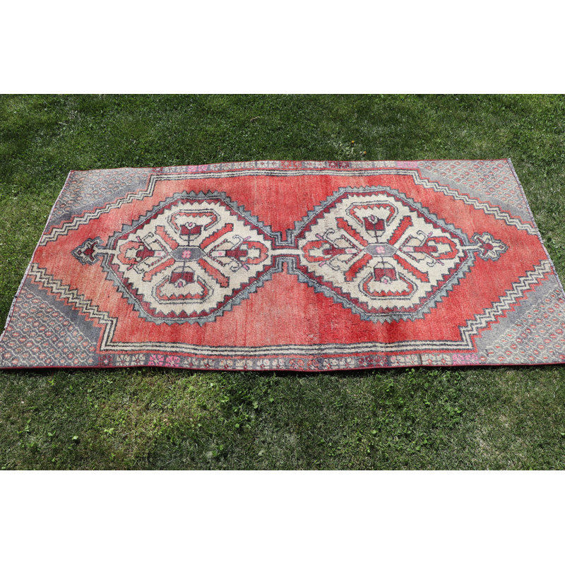 Tapis rétro classique rouge turc classique parfait pour la chambre à coucher, un dortoir ou un décor marocain