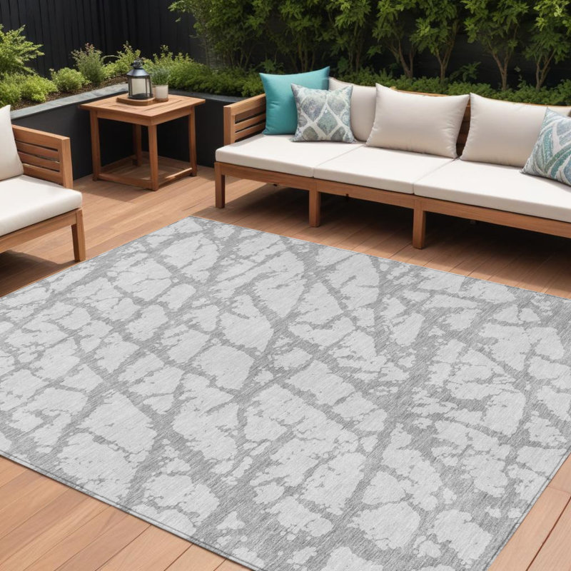 Tapis extérieur lavable abstrait argenté et gris 5 pi x 8 pi