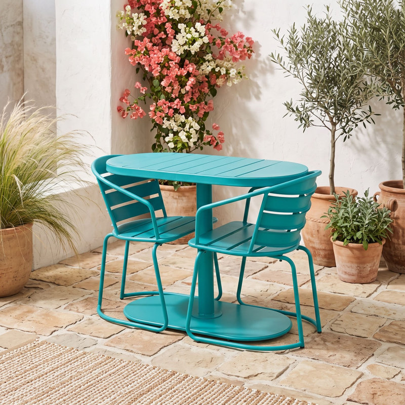 Ensemble de salle à manger bistro moderne de 3 pièces pour l'extérieur, comprenant une table de patio et 2 chaises avec une finition mate et un siège à lattes.