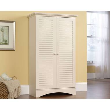 Beachcrest Home Sherlene 2 - Drawer 1 - Door Accent Cabinet