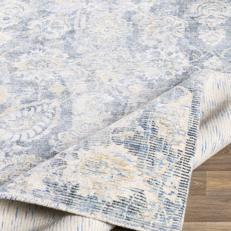 Bechtel Floral Indoor Rug, Rectangle 2' x 3'