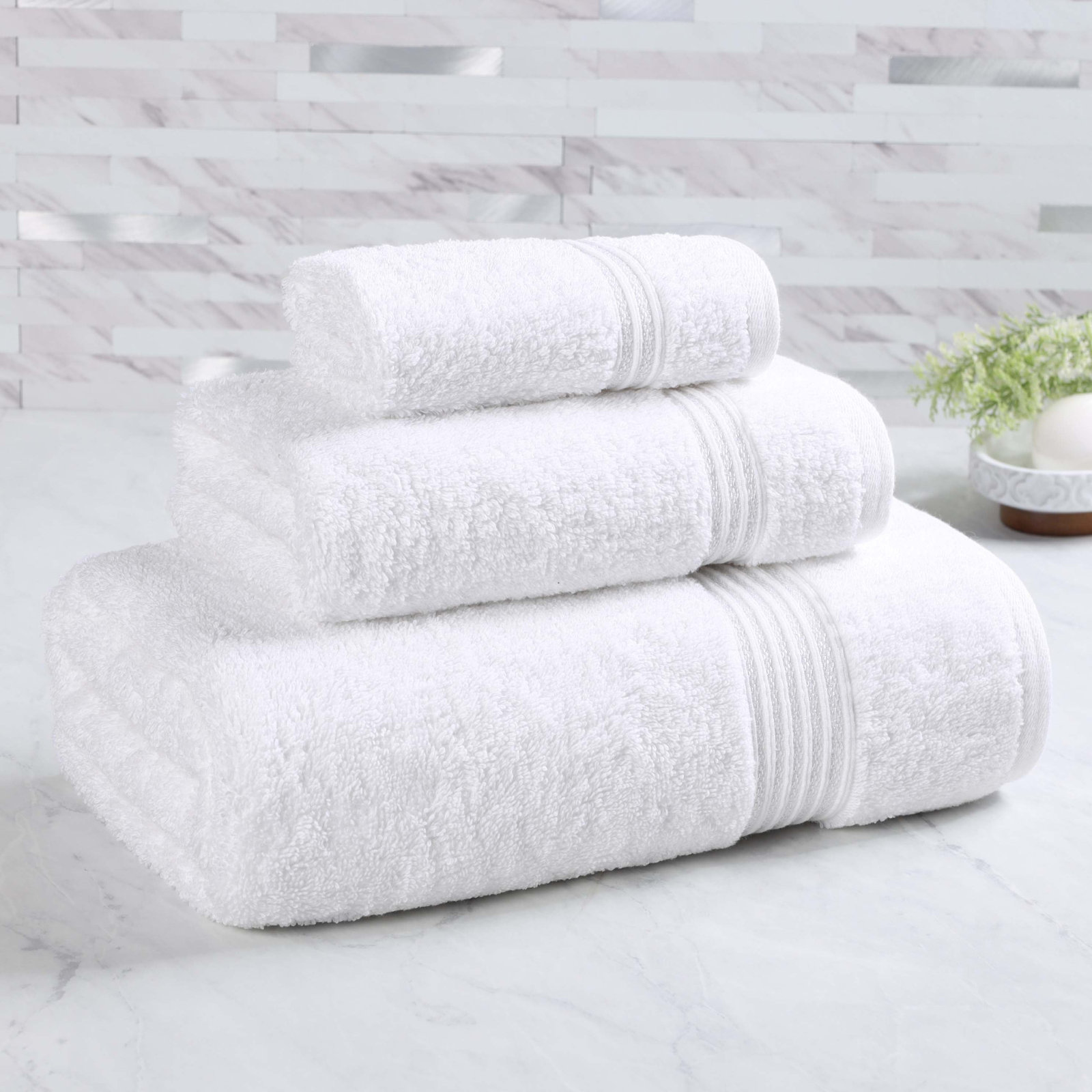 Oleg 3-Piece Egyptian Cotton Towel Set, White