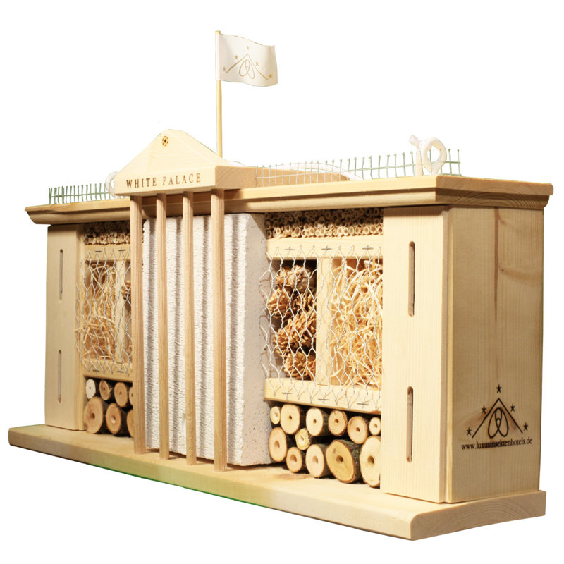 Alisha-Mae Free Standing Bumblebee House
