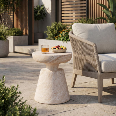 Table d'appoint d'extérieur / d'intérieur en béton léger, finition travertin