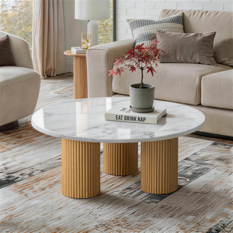 Table basse 39,4 "ronde en faux marbre avec base cannelée, Bois