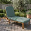  Chaise longue réglable pour l'extérieur - Structure en bois d'acacia avec coussins verts résistants aux rayons UV, dossier inclinable à 3 positions pour le patio, la piscine et la plage