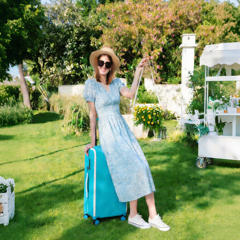 Valise de 28 pouces avec roulettes, Ice Blue