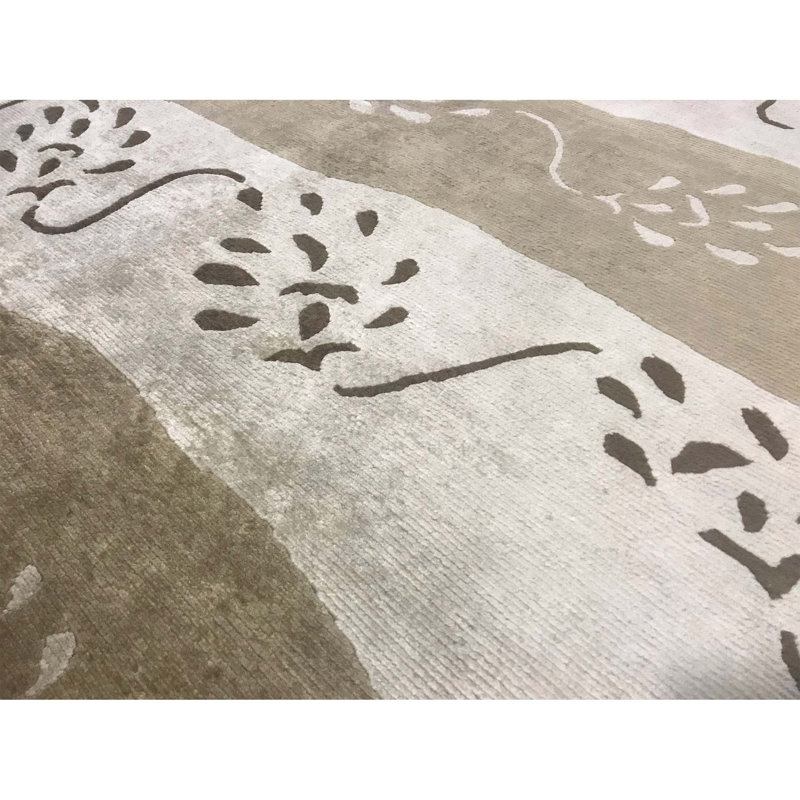 Tapis beige noué à la main de haute qualité