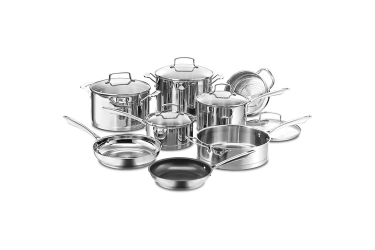 WearEver Cook & Strain Stainless Steel 3 Quart Saucepan 