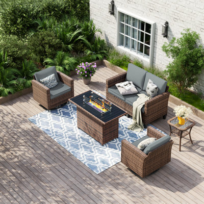 Ensemble de conversation en osier pour 4 personnes avec foyer et table d'appoint Kisner