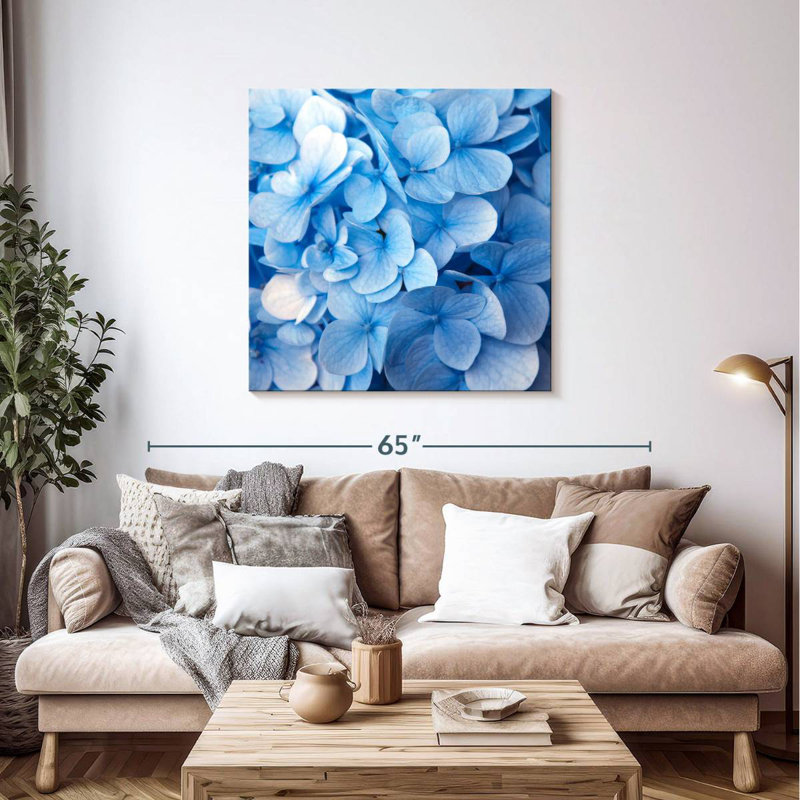 Harnek Blue Flowers, 39" H x 39" W
