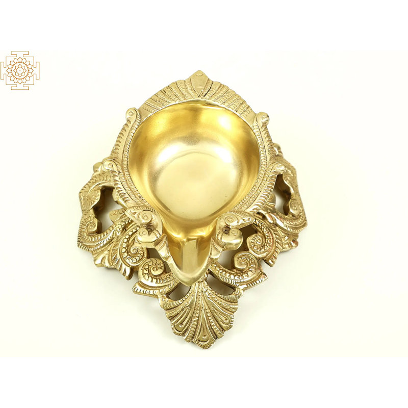 Petite lampe à huile décorative en laiton 4 po Diya - Hoysala