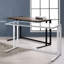 Bureau rectangulaire blanc + noyer avec port pour une gestion efficace du bureau Noyer et blanc Un environnement de travail harmonieux