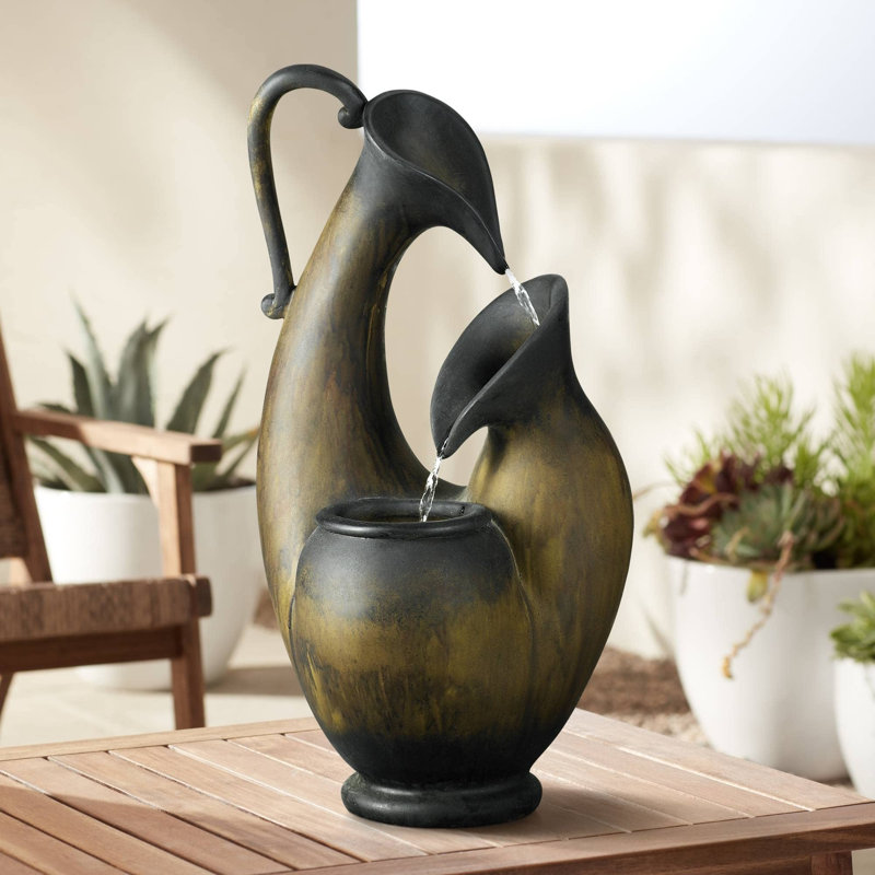 Petite fontaine de table d'extérieur 24 "de haut