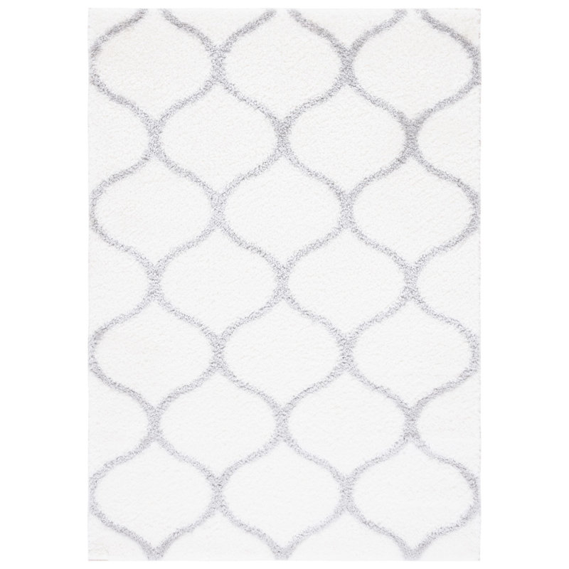 Gray and White Geometric Shag Area Rug, 4' x 6'