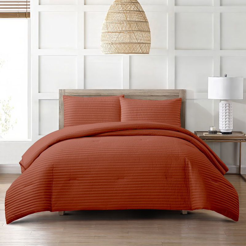 Felicia Polyester Comforter Set, King Comforter + 2 King Shams, Rust