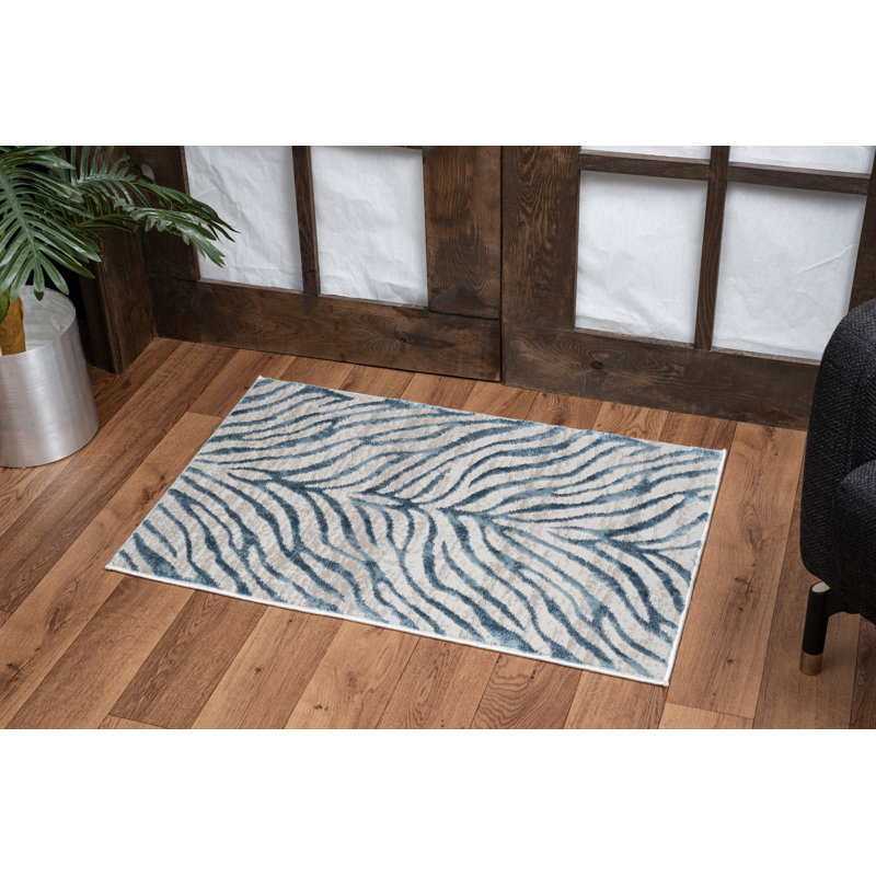 Animal Print Indoor Rug, Rectangle 5'3" x 7'3"