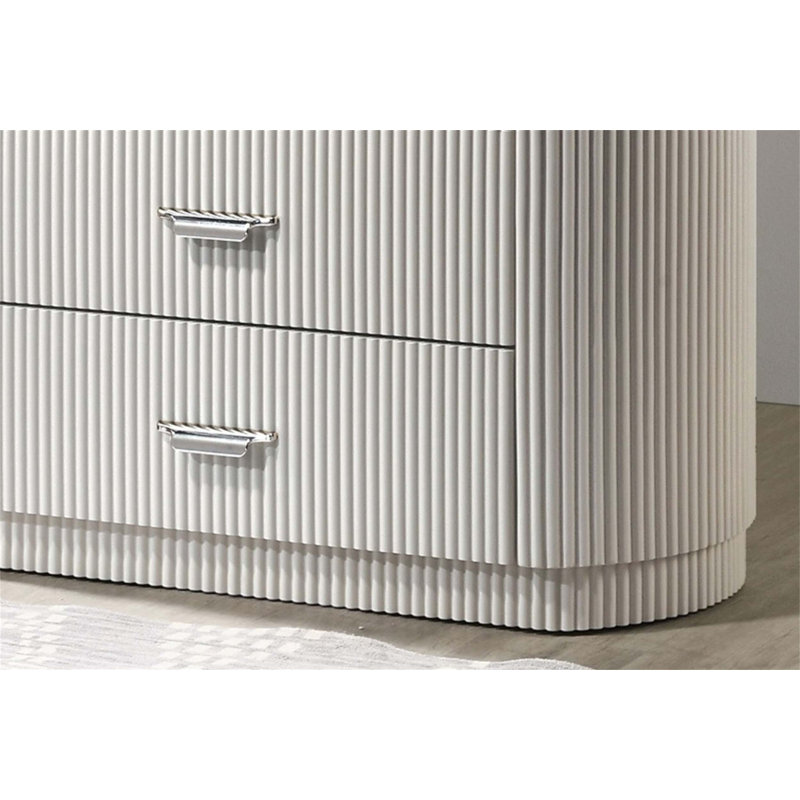 Commode 1 pièce moderne avec poignées en chrome, plateau en pierre de culture et 5 tiroirs à queue d'aronde anglaise pour un rangement élégant