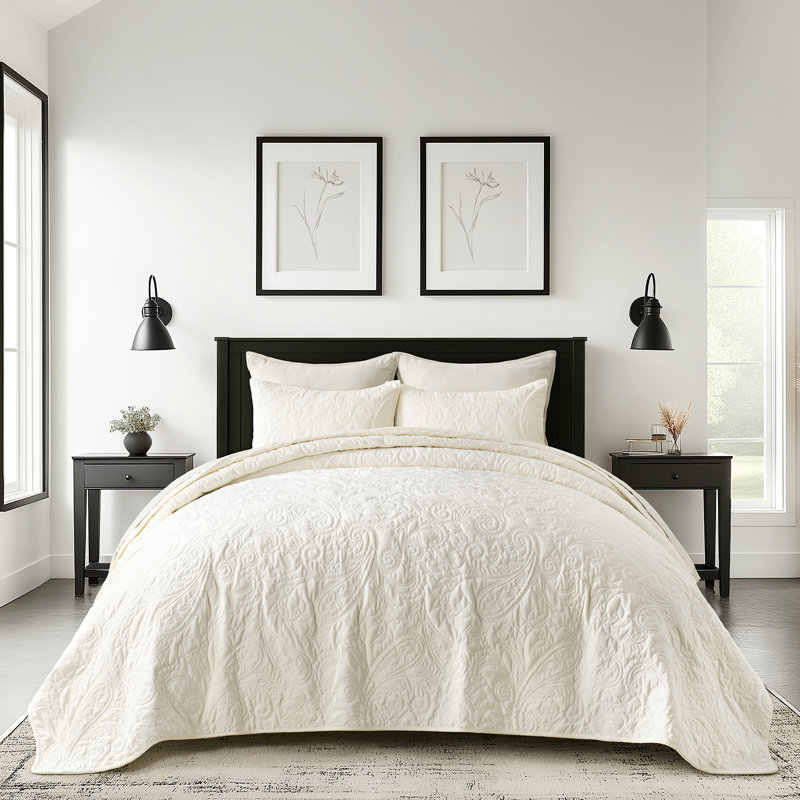 PearlVelvet Paisley Stitch Quilt set, King Quilt + 2 Standard Shams, Ivory White