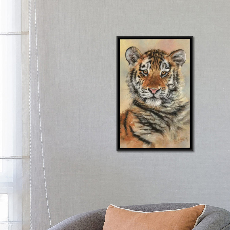 « tiger cub portrait », impression sur toile, H 26 po x l 18 po x P 1,5 po, Toile avec cadre noir, Pas de tapis