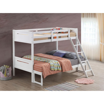 Bunk Bed With Built-In Ladder