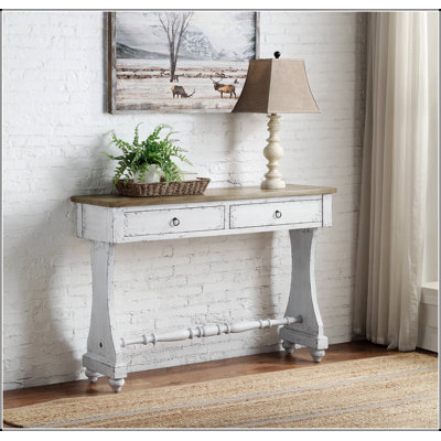 Console Carminda