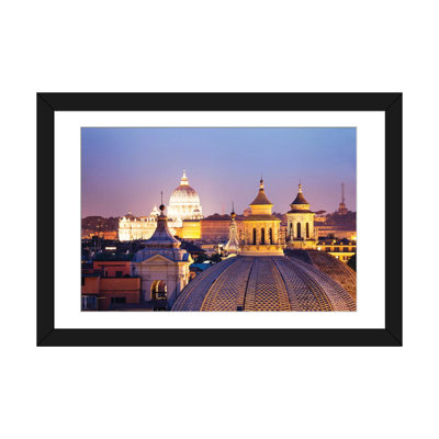 «St. «Peter's Basilica Dome as vu from Campo Marzio, Rome, Latium, Italie», reproduction de photo sur toile tendue