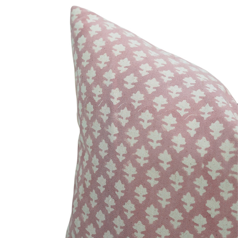 Coussin en coton fabriqué à la main Fabividine, H 26 po x l 26 po