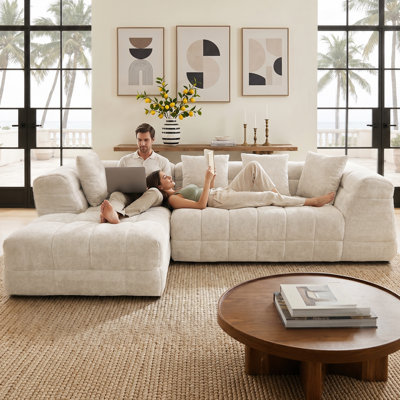 Canapé modulaire en L en chenille à compression moderne avec méridienne, assise profonde, revêtement capitonné, accoudoirs inclinés vers l'intérieur et 5 coussins pour le salon