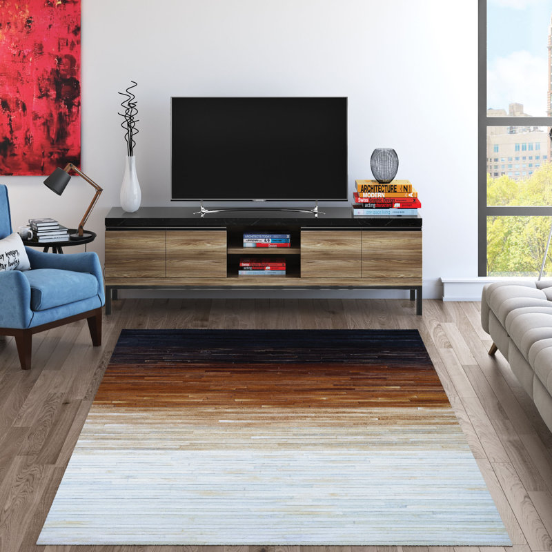 Tapis en laine de vache Ashlie, Rectangle : 5 pi 6 po x 8 pi