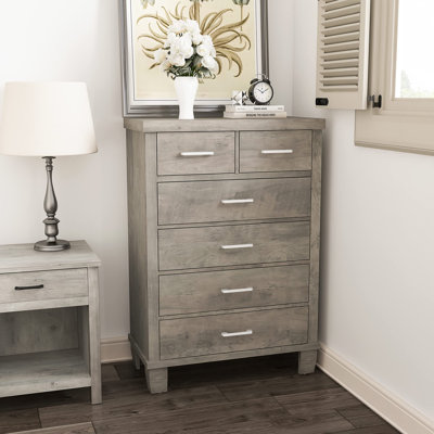 Mairit 31.5'' W 6 - Drawer Dresser