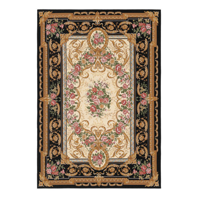 Indoor/Outdoor Traditional Area Rug