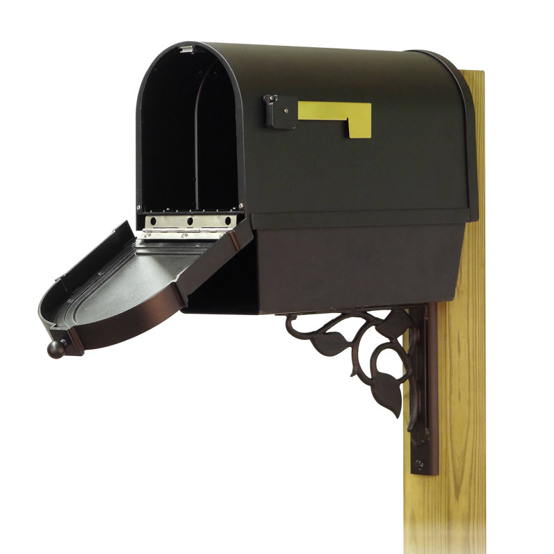 Berkshire Aluminum Post Mounted Mailbox