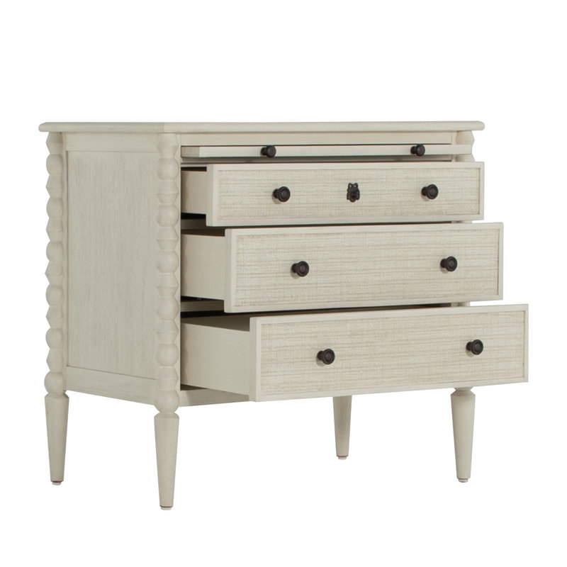 Jennifer Chest