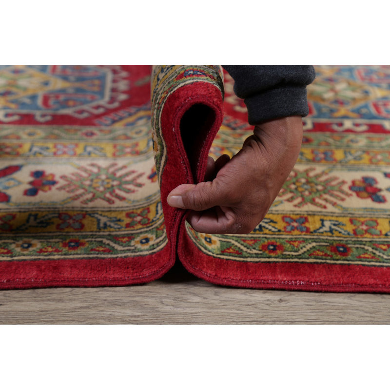 Tapis unique en laine noué à la main style Kazak rouge / beige des années 2010 de 6 pi 9 po x 9 pi 10 po Saadet