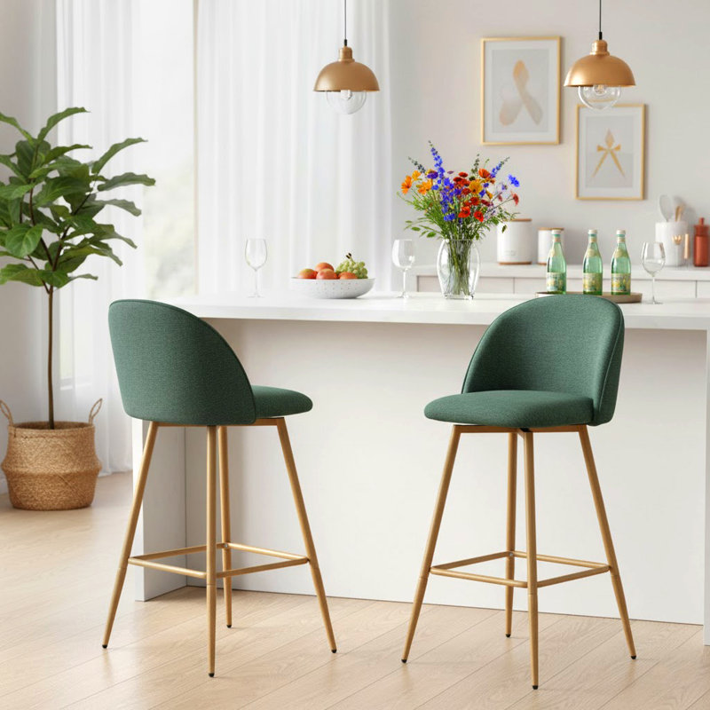 Tabouret de bar avec tabouret de comptoir pivotant à hauteur de siège de 26 po avec repose-pieds pour îlot de cuisine Cusick