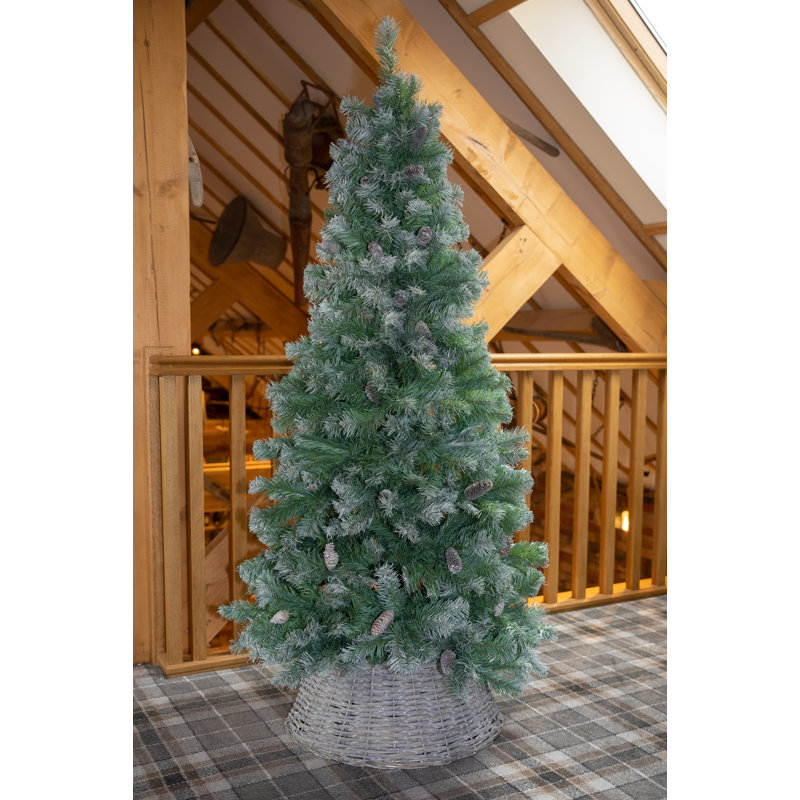 Lakeland Spruce 8ft Slim Tree