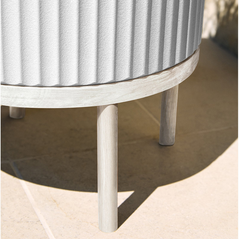 Jardinière Demi Series avec support, 1, H 22 po x l 14,75 po x P 14,75 po, Blanc / blanc