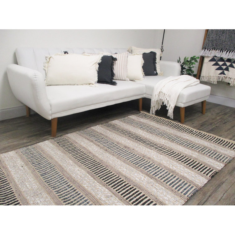 Tapis rayé noir / gris tissé à plat à la main Perley