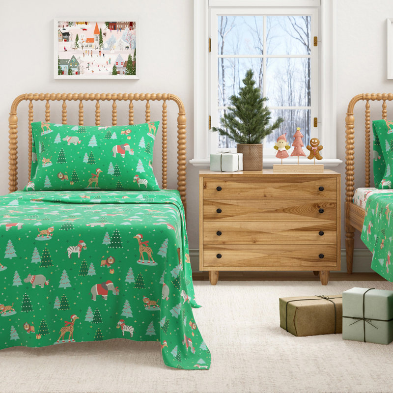 100% Turkish Cotton Flannel Christmas Sheet Sets, Safari Animals Christmas, Queen with 2 Pillowcases