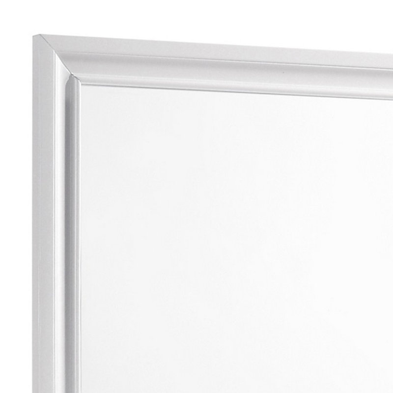 Miroir mural moulé et biseauté