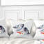 Oiseaux sur une branche avec des baies rouges - Coussin imprimé animal-29597818-29597822