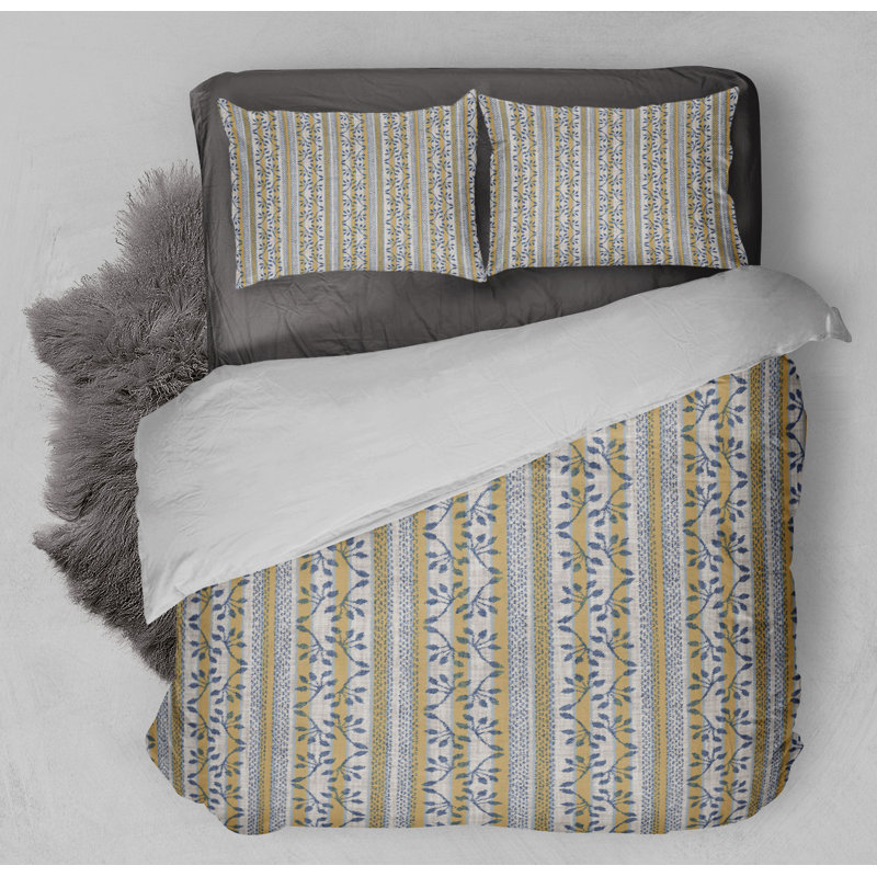 Polyester Comforter, Queen Comforter + 2 Standard Pillowcases
