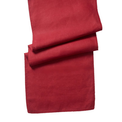 Berry Scallop 18" x 90" Table Runner