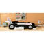 Lit plateforme simple en forme de voiture de course avec roues, noir