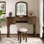 Ensemble de coiffeuse vintage de 46 pouces avec 5 tiroirs, miroir incurvé à cadre floral et tabouret en cuir, couleur espresso