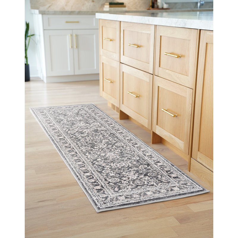 Saxton Oriental Indoor Polypropylene & Polyester Area Rug, Dark Gray, Runner 2'3'' x 7'3''