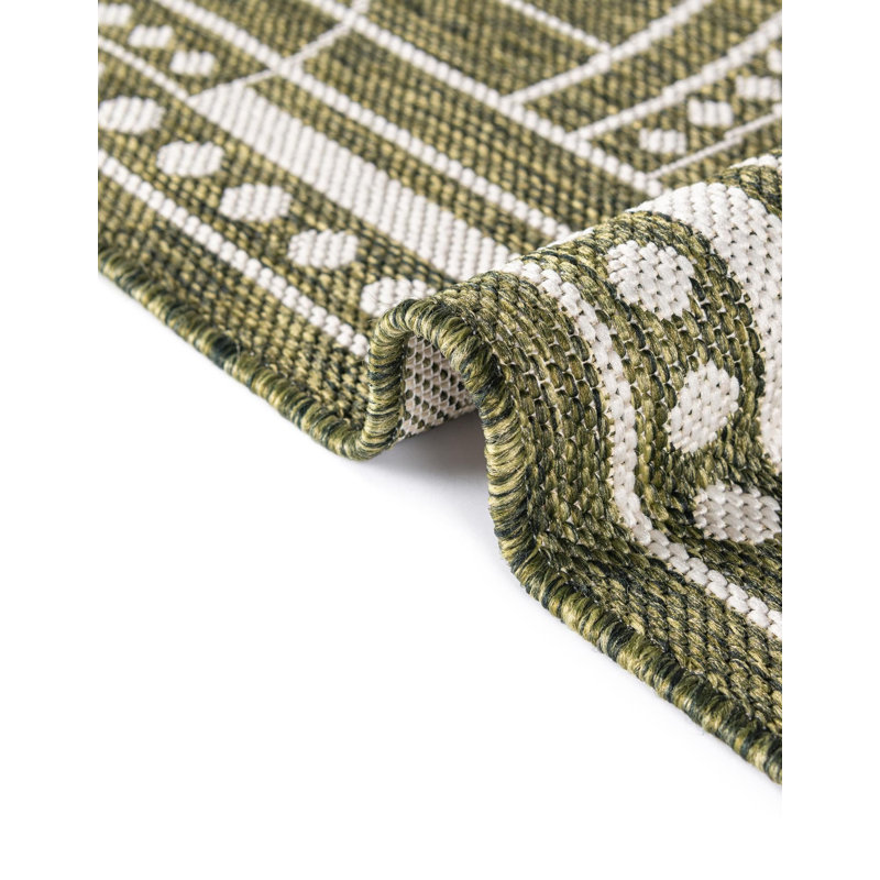Tapis vert Aucun, Carré 7 pi 10 po
