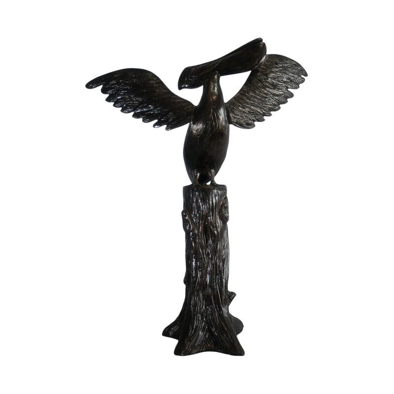 Sculpture pélican en aluminium sur souche d'arbre 34 po x 13 po x H 43 po